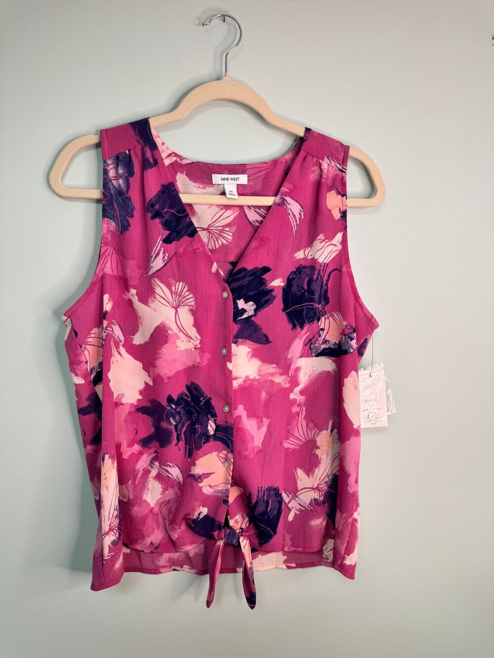 NWT! Nine West Button Down Tie Front Sleeveless Top- Floral - Medium